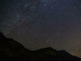 Noční oblohu rozzáří Geminidy, za hodinu proletí atmosférou až 150 meteorů