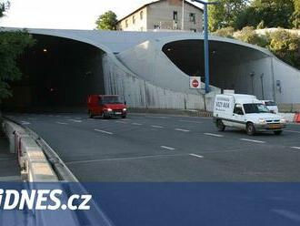 Strahovský tunel se dočká nové signalizace, opravy potrvají do ledna