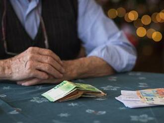Slováci, pripravte sa: Vianoce môžu vybieliť naše peňaženky! Žalostná predikcia analytika