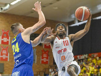 Basketbalisté Nymburka vstoupili do ligové finále s Opavou výhrou 99:72