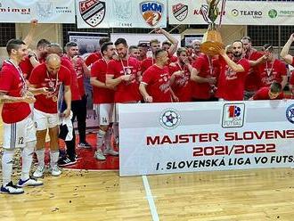 Futsalisti Lučenca sú opäť šampiónmi. Už tri sezóny neprehrali