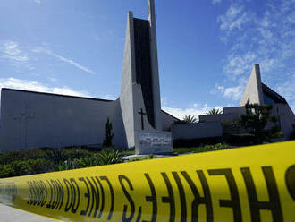 V kostole v Kalifornii po streľbe zomrel jeden človek, ďalší sú zranení