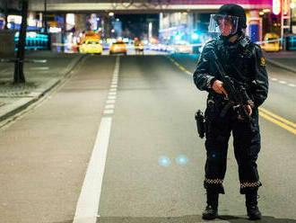 Útočník v Nórsku pobodal štyroch ľudí, jedného ťažko ranil