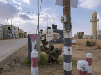 AP: Izraelská armáda cvičí ve městě duchů, kterému se přezdívá Mini Gaza