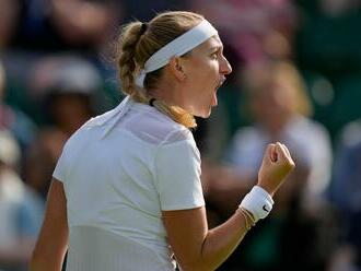 Kvitová postúpila na Wimbledone, Badosová bola suverénna
