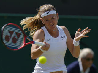 Bouzková vyzve v premiérovém čtvrtfinále Wimbledonu dvojku Džabúrovou