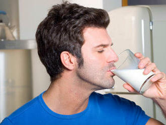 Evolúcia na dne pohára alebo ako sme sa naučili piť mlieko bez bolestí brucha