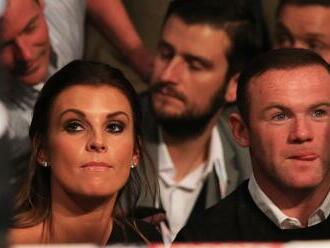 Spor medzi manželkami futbalových hviezd je konečne rozhodnutý: Rooneyho žena sa dočkala spravodlivosti