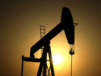 Ceny ropy se dál snižují kvůli obavám o globální poptávku