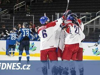 ONLINE: Česko - USA. Hokejovou dvacítku čeká na šampionátu čtvrtfinále