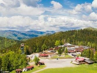 Vydajte sa za oddychom do hôr na dovolenku vo wellness hoteli Šachtička*** pri Banskej Bystrici.