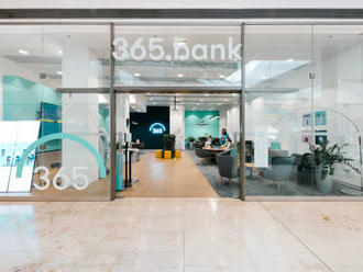 365.bank si naďalej upevňuje svoju pozíciu plnoformátovej banky a rastie