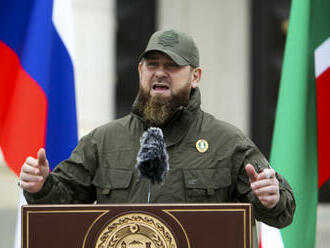 Ukrajinci zhromaždili dôkazy o vojnových zločinoch čečenského vodcu Kadyrova a jeho dvoch spojencov