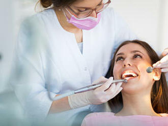 Prečo sa oplatí investovať do ošetrenia na dentálnej hygiene?