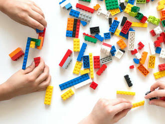 Lego hledá kostku pro budoucnost. V hlavní roli má být kukuřice