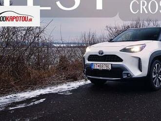 VIDEOTEST: Toyota Yaris Cross hybrid - zimný test