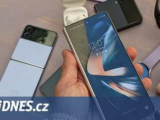 Mírný pokrok v mezích zákona. Samsung nový Galaxy Z Fold 4 vyladil