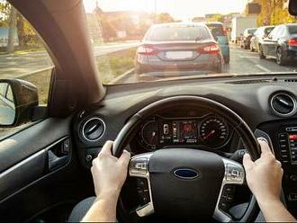 Modernější navigace: Řidiči dostanou přesnější informace o uzavírkách