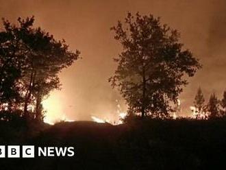 Megafire rips through swathes of land near Bordeaux