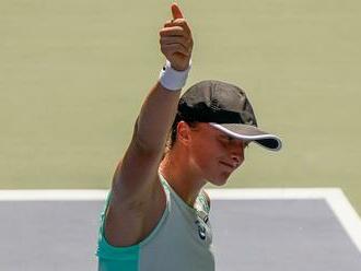 Swiatekovú čaká víťazka US Open, wimbledonská šampiónka končí