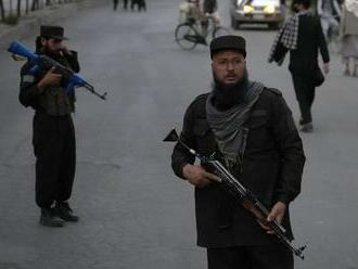 Pri útoku v Kábule zahynul významný duchovný Talibanu