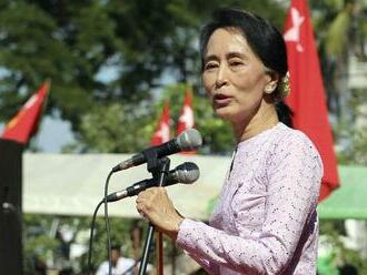 Zosadená mjanmarská líderka dostala ďalších šesť rokov väzenia za korupciu