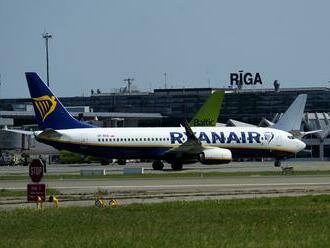 Ryanair musel pre štrajk palubného personálu zrušiť ďalšie lety