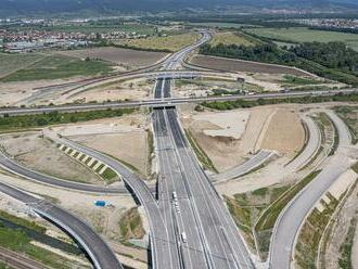 Vo výstavbe sú aktuálne dva úseky budúcej diaľnice Bratislava - Košice