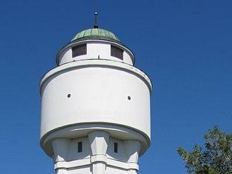 V Břeclavi otevřeli vodárenskou věž, vidět je z ní na Pálavu i do Rakouska