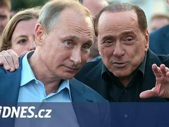 Putin byl k invazi donucen, chtěl v Kyjevě slušné lidi, prohlásil Berlusconi