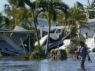 Počet obetí hurikánu Ian nie je jasný, búrka dosiahla znova silu hurikánu