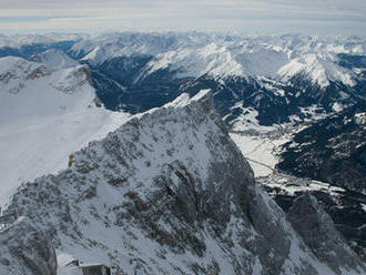 Švajčiarske ľadovce za menej ako storočie stratili polovicu svojho objemu