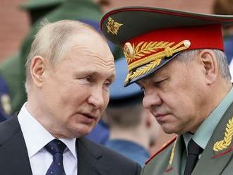 Putin opäť obišiel armádne velenie. Nedôveruje šéf Kremľa ruskému ministerstvu obrany?