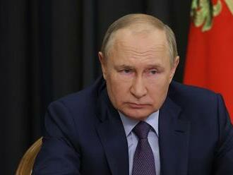Putin vyhlásil štyri oblasti Ukrajiny za súčasť Ruska: Výzva pre Kyjev