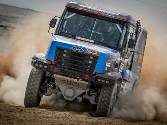 Jen, co se Vrátný s ostravským týmem Fesh Fesh vrátil z Rallye Dakar 2023, už staví nový závodní speciál
