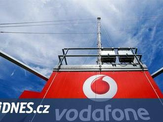 Vodafone oznámil zdražování. Dotkne se mobilních tarifů