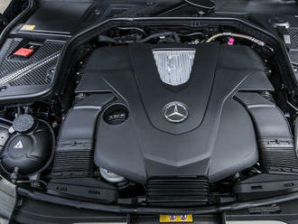 Mercedes C jako ojetý láká po příchodu nové generace ještě víc, levněji nabídne věci, které nástupce nemá