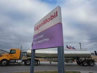Americká ropná firma Exxon Mobil vykázala vlani rekordný zisk takmer 60 miliárd dolárov