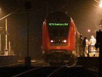 Krvavý útok v nemeckom vlaku: Nové zistenia o mužovi, ktorý zabíjal