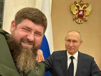 Mohol by Kadyrov nahradiť Putina a viedlo by to k rozpadu Ruska?