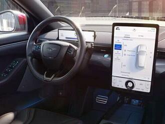Potvrzeno: Tlačítka předčí dotykové obrazovky v nových autech