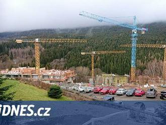 Horský resort v Dolní Moravě dál roste, staví se apartmány pro 500 lidí