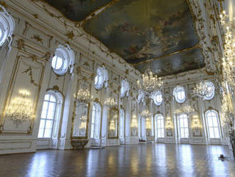 Odborníci dokončují restaurování Sněmovního sálu v kroměřížském zámku