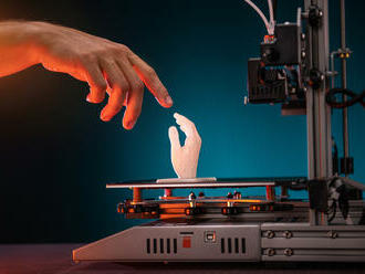 Bleskový výprodej: Pořiďte si 3D tiskárnu či gravírovačku až v -71% slevě