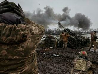 Ukrajinci přísahají na 155 milimetrů. Zbraň, která může rozhodnout válku, Kyjev střeží jako poklad
