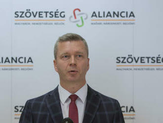 Strana Aliancia plánuje pred voľbami rozšíriť svoj názov o Maďarské fórum