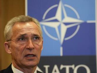 Fínsko sa k NATO formálne pripojí v „nadchádzajúcich dňoch“, proces so Švédskom sa zasekol