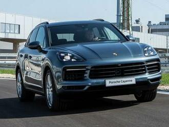 Prelomové rozhodnutie: elektrické Porsche Cayenne sa bude vyrábať v Bratislave
