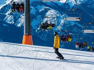 Přeprava lyží a snowboardů v Rakousku: Jak na to?