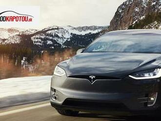 Tesla chce byť lídrom trhu s EV naďalej. Znižuje ceny najdrahších modelov
